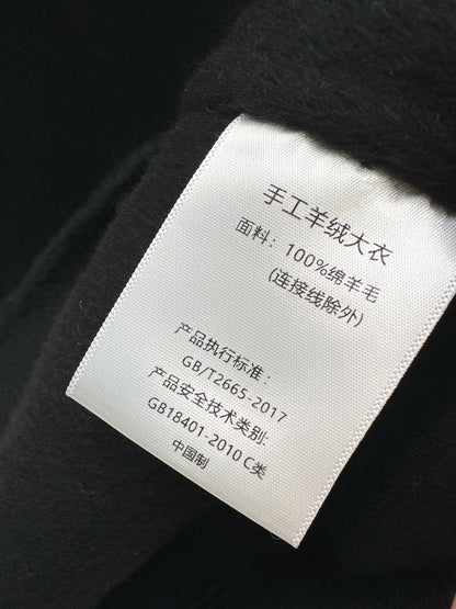 Di 25 Double-faced wool cape coat