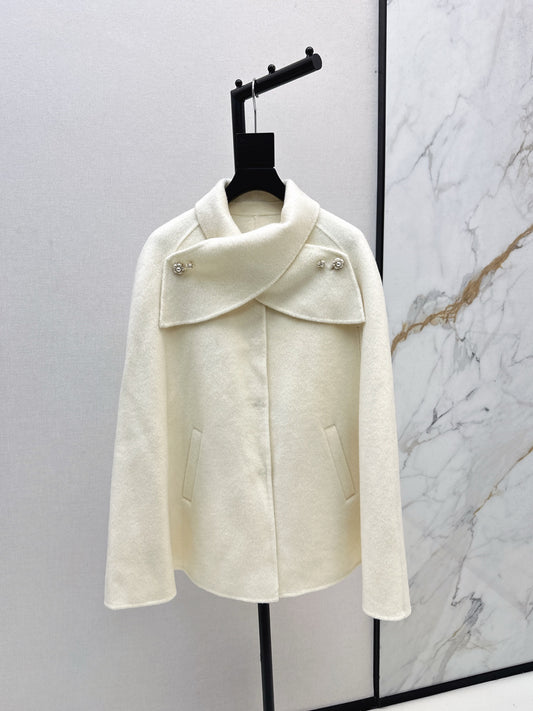 Di 25 Double-faced wool cape coat