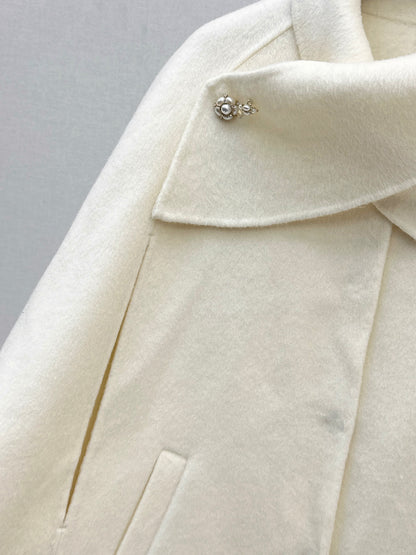 Di 25 Double-faced wool cape coat