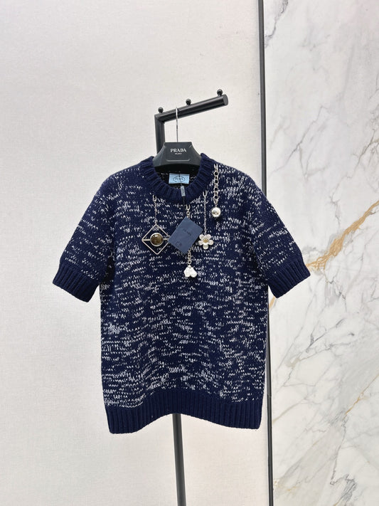 Pr 25 Chain Pendant Wool Short Sleeve