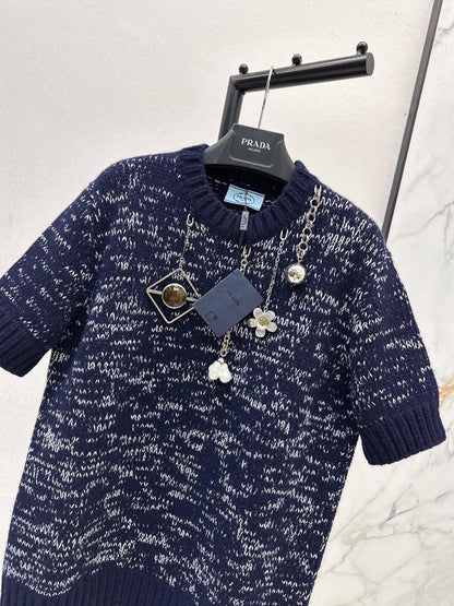 Pr 25 Chain Pendant Wool Short Sleeve