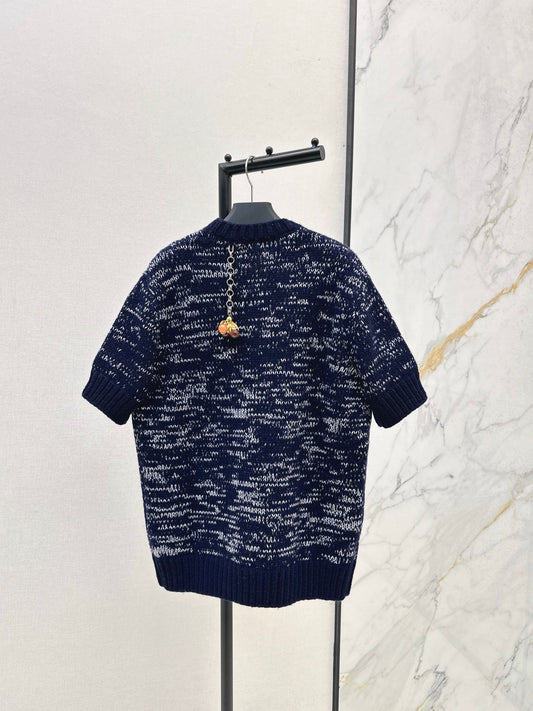 Pr 25 Chain Pendant Wool Short Sleeve