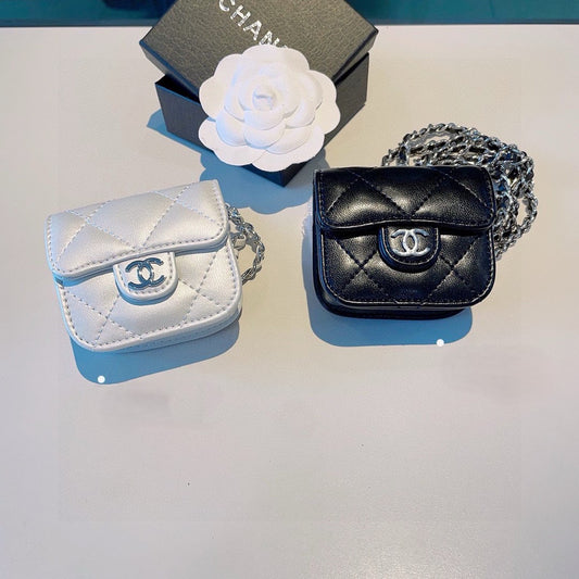 C 25 Classic Lingge Earphone Bag