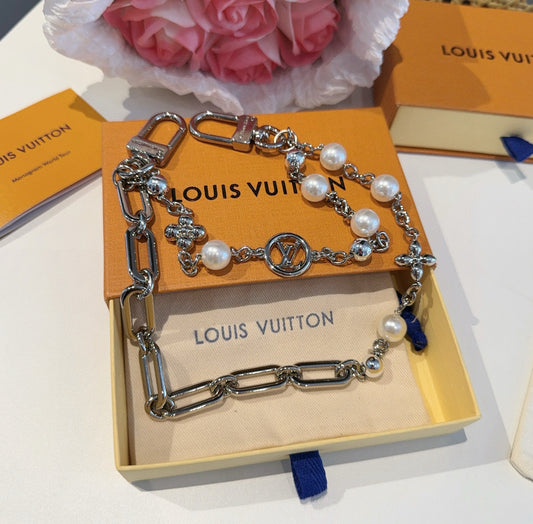 L 25 Keychain bag hanging chain Figaro belt chain