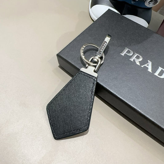 Pr 25 Key leather keychain