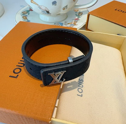 L 25 Vintage leather rope bracelet
