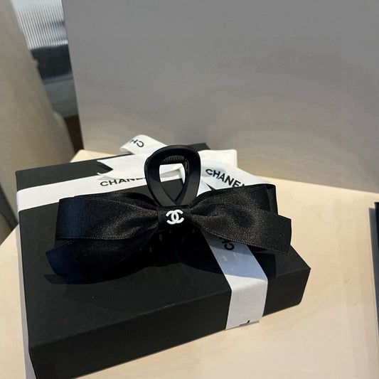 C 25 Bow Ribbon Hairpin