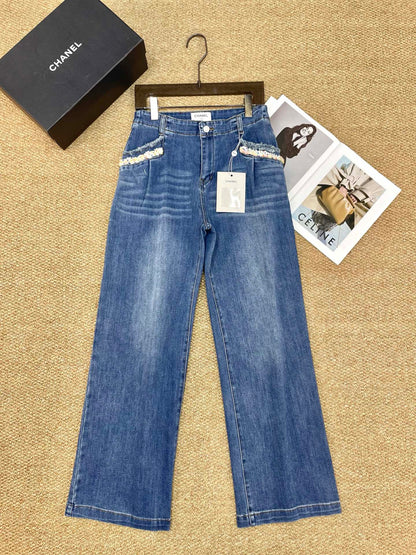 C 25 New Pearl Decorated Pocket Jeans