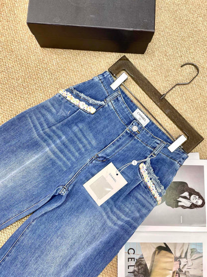 C 25 New Pearl Decorated Pocket Jeans