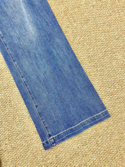 C 25 New Pearl Decorated Pocket Jeans