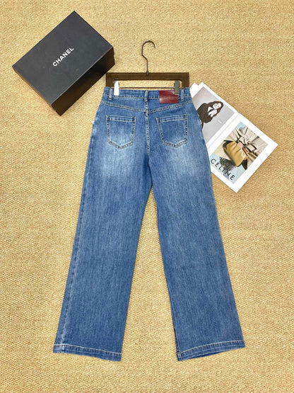 C 25 New Pearl Decorated Pocket Jeans