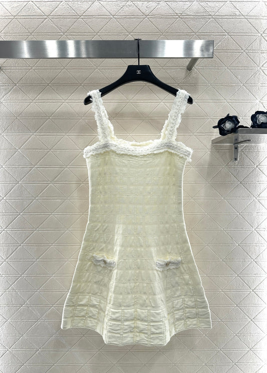 C 25B New High-end Handicraft Series White Furry Plaid Vest Dress