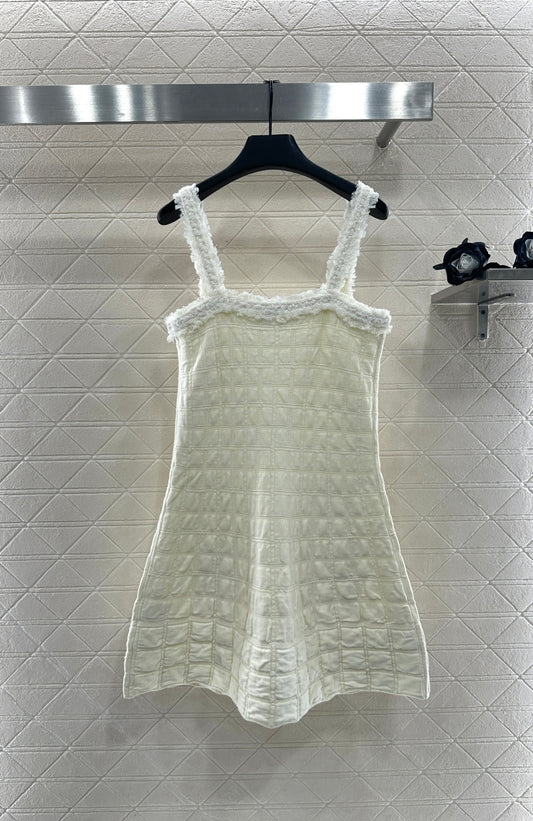 C 25B New High-end Handicraft Series White Furry Plaid Vest Dress