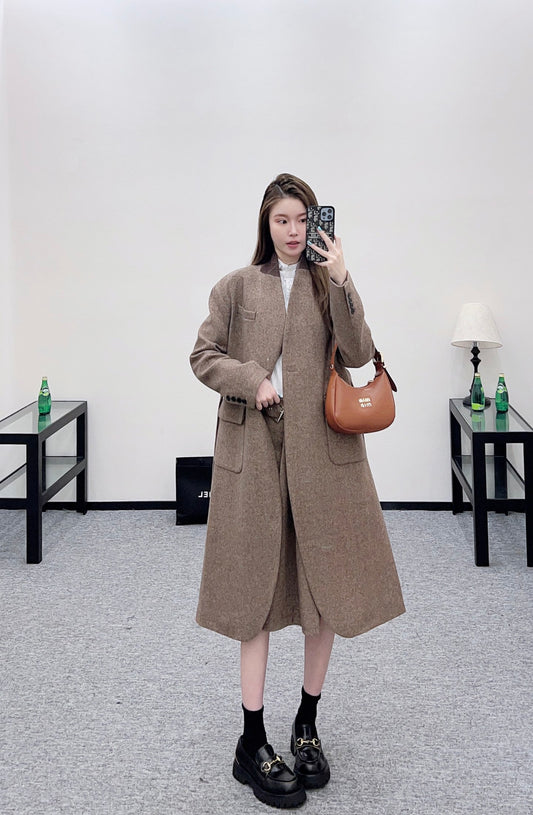 Bru 25 Belted long wool coat