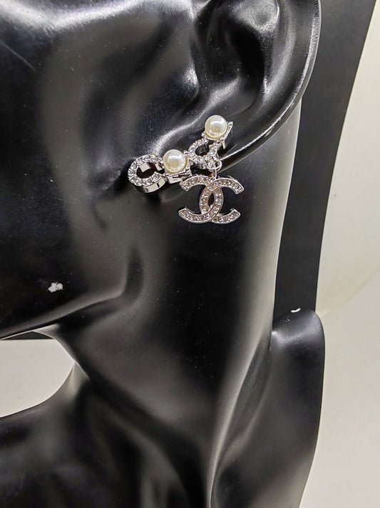 C 25 Platinum co earrings