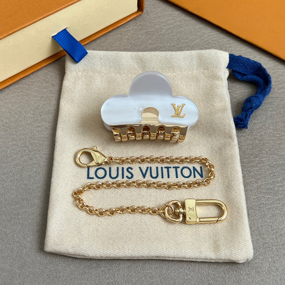 L 25 vintage hairpins, bag accessories