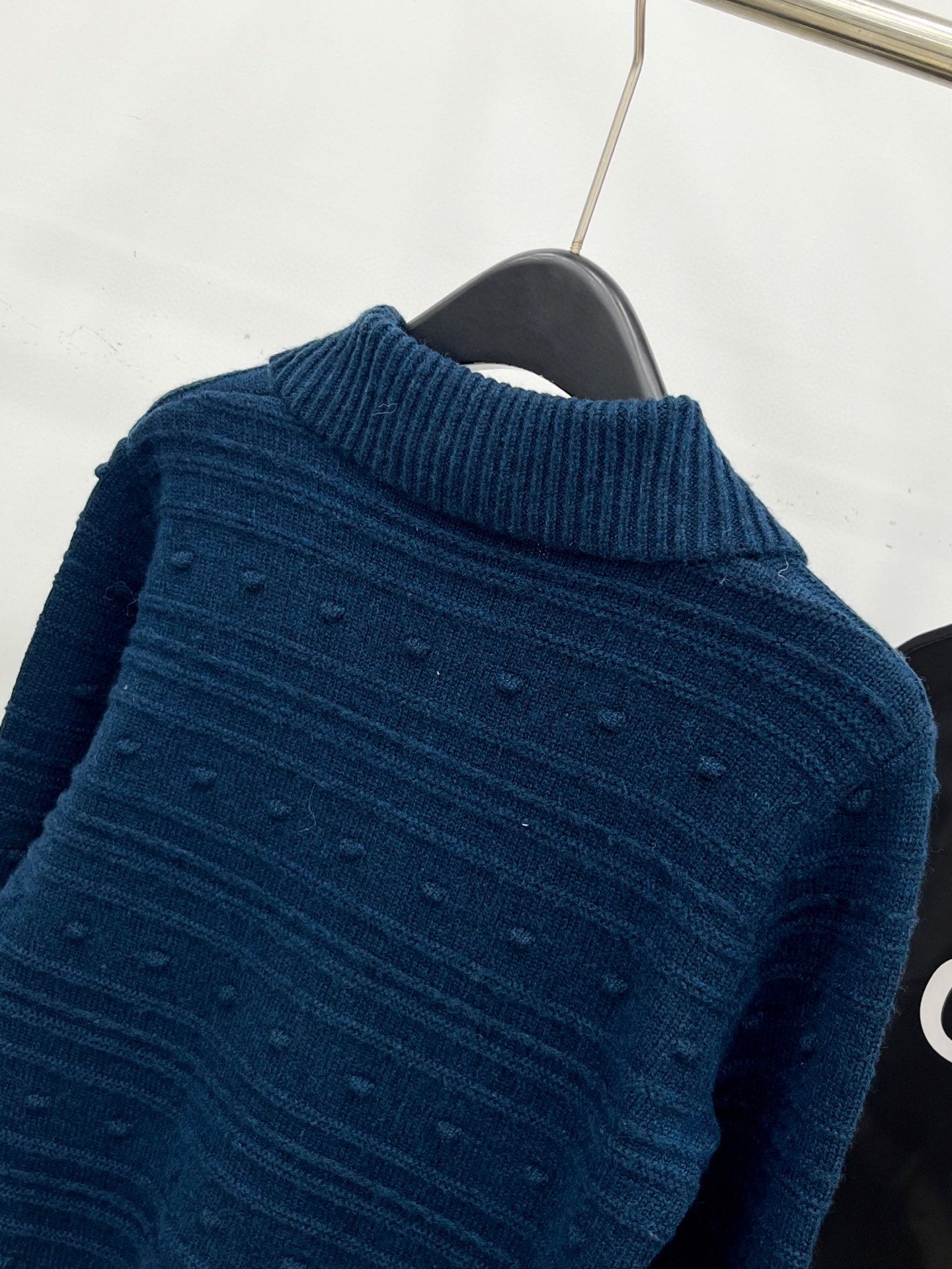 C 25 Vintage fringed cashmere sweater（WHITE/NAVY）