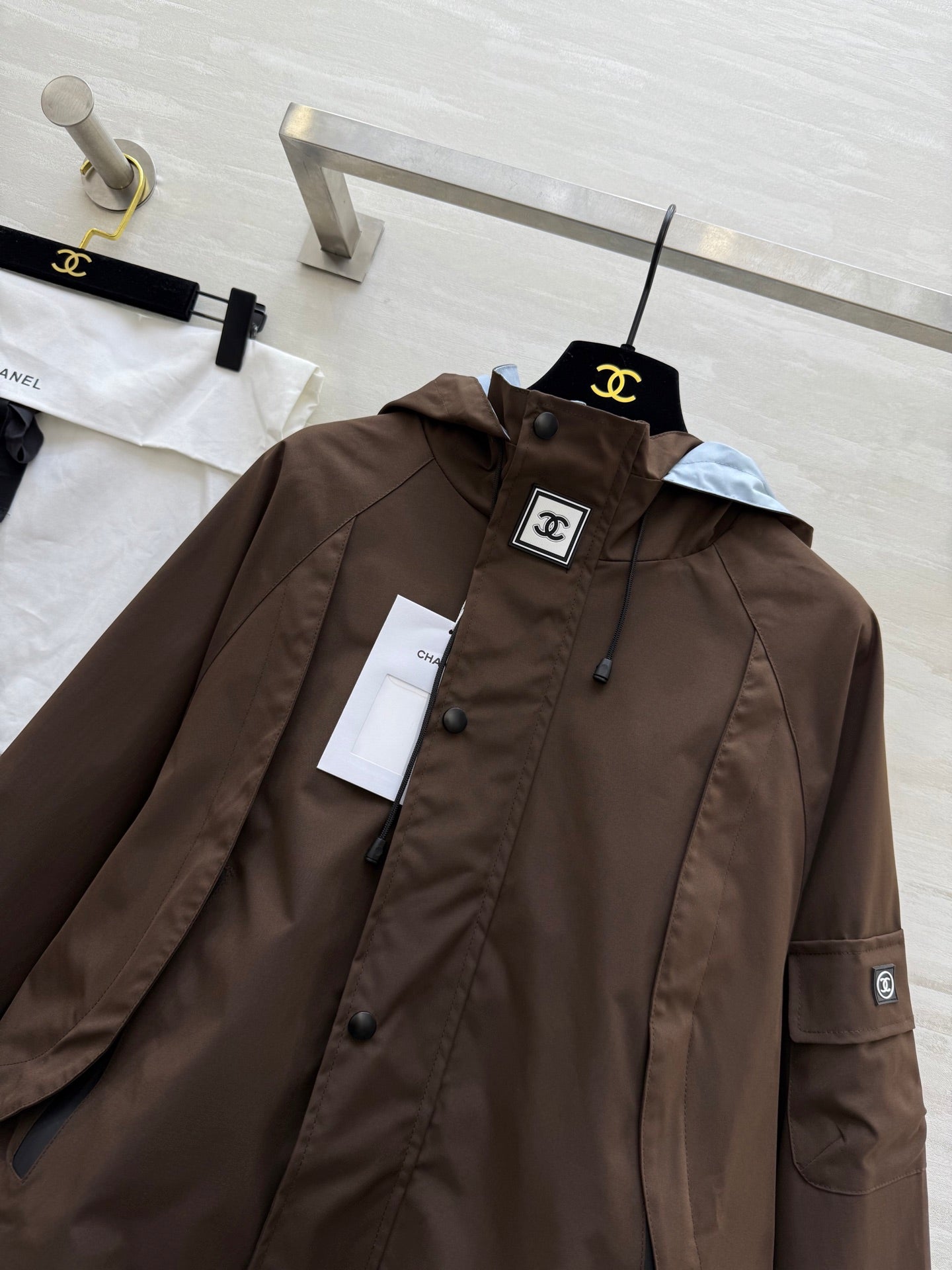C 25 Vintage Hooded Cropped Jacket