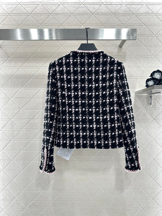 C 25 Woolen woolen jacket with binding hem