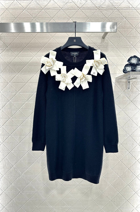 C 25 3D Camellia Knit Wool Cashmere Dress