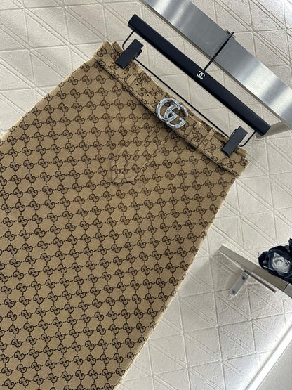 Gu 25 jacquard belt midi skirt