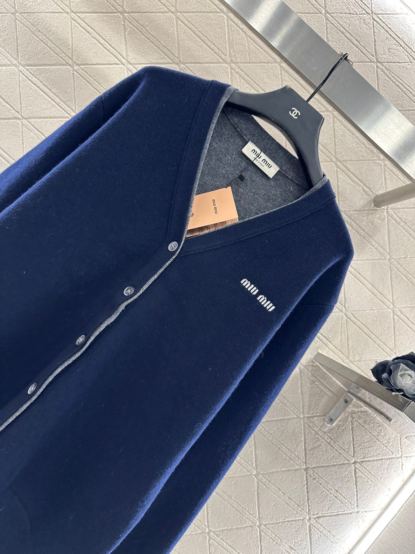 Mi 25 Fake two-piece knitted wool and cashmere cardigan