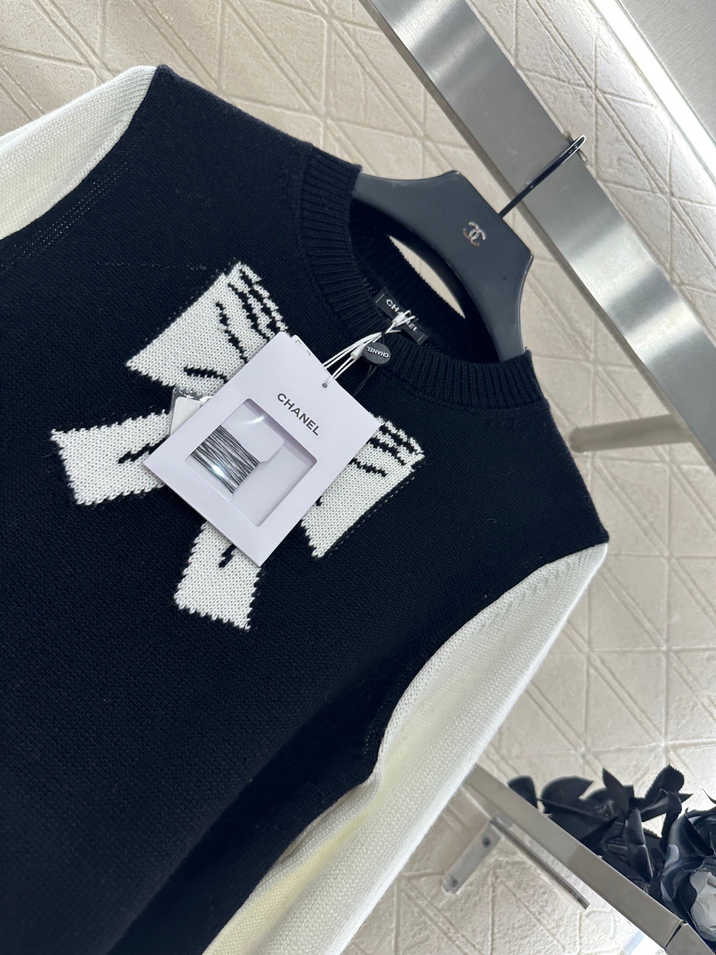 C 25 Bow logo knitted wool long sleeves