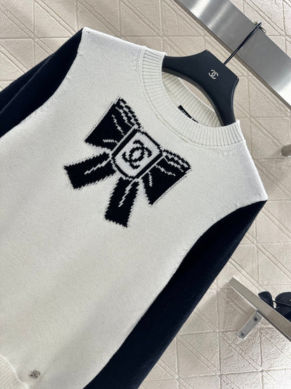 C 25 Bow logo knitted wool long sleeves