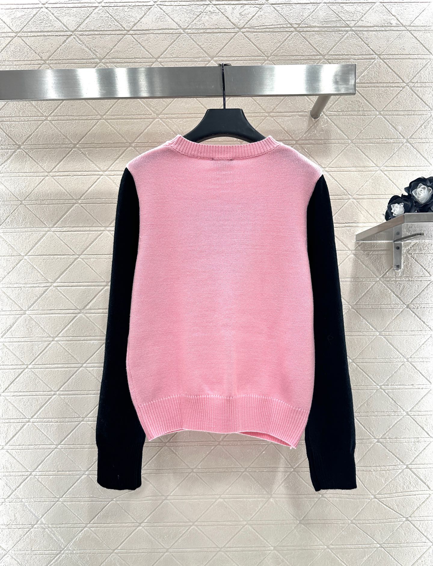 C 25 Bow logo knitted wool long sleeves