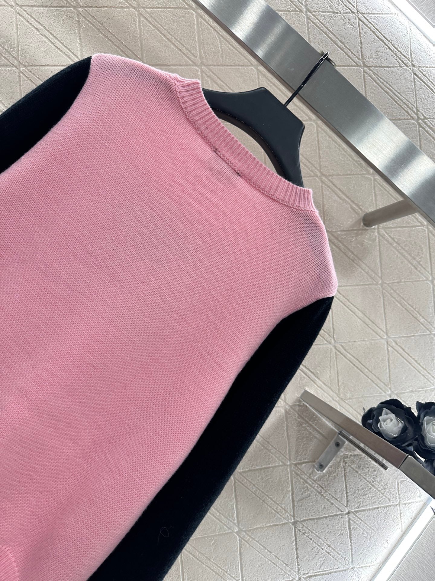 C 25 Bow logo knitted wool long sleeves