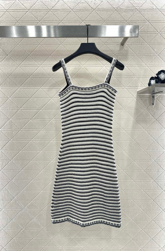 Di 25 knitted suspender skirt
