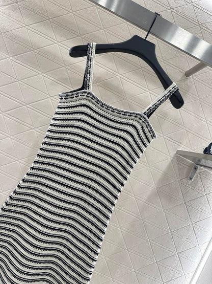 Di 25 knitted suspender skirt
