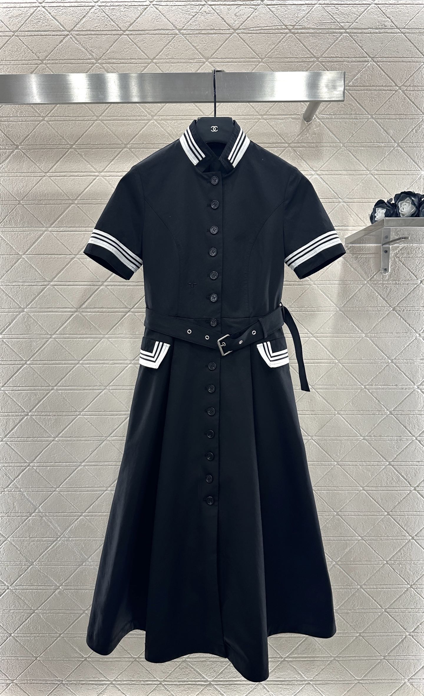 Di 25 Belt Short Sleeve Dress