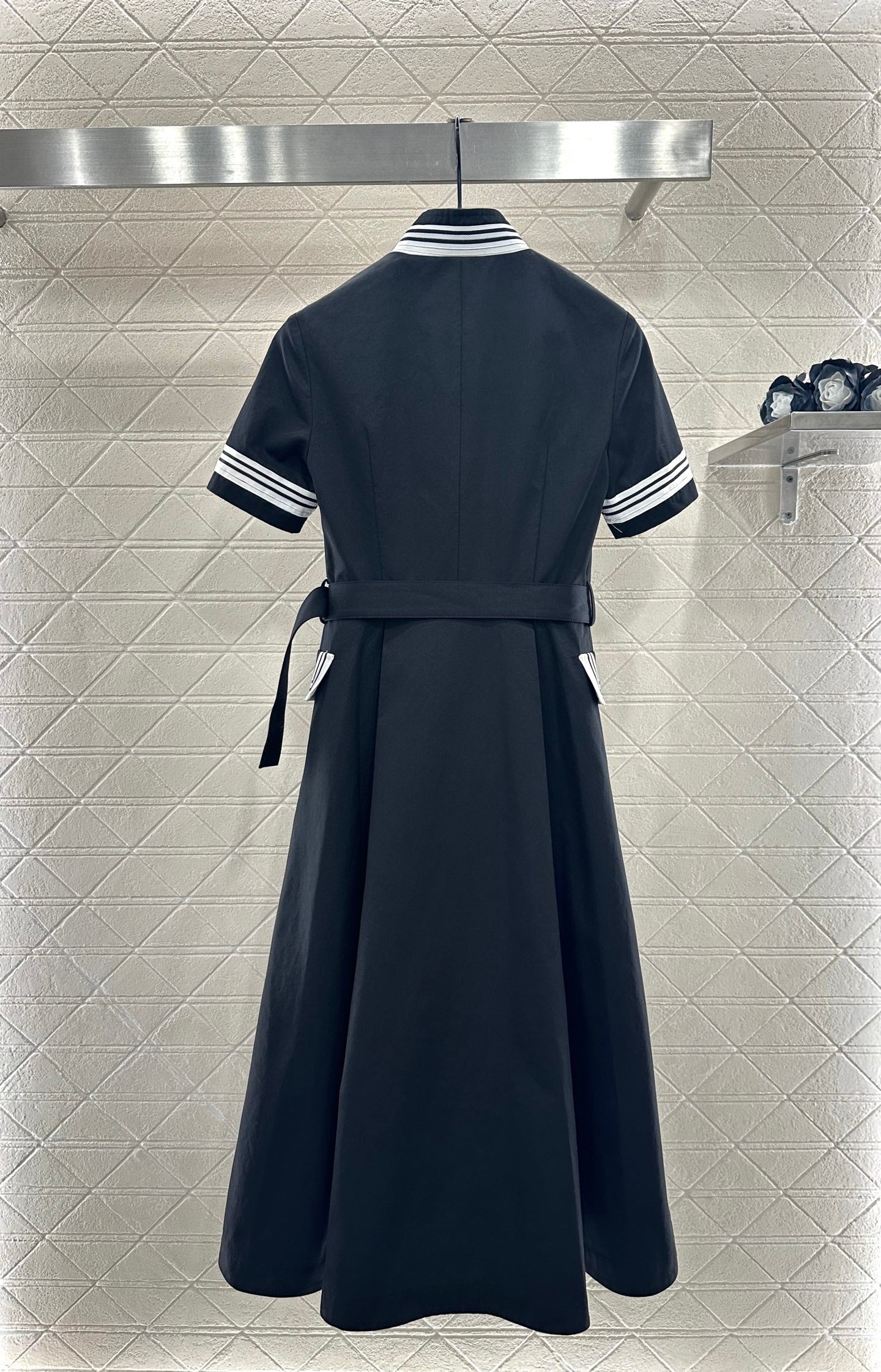 Di 25 Belt Short Sleeve Dress