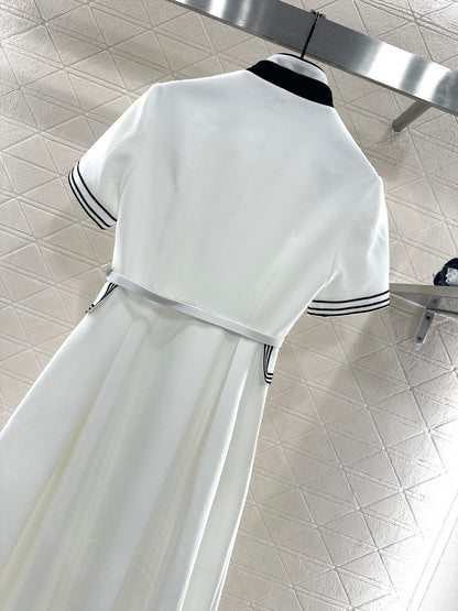 Di 25 Short-sleeved belt dress