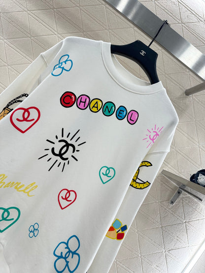 C 25 Hand-painted colorful print lettering sweatshirt