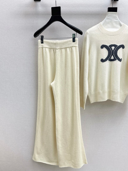 Ce 25 New round neck sweater + elastic waist straight pants