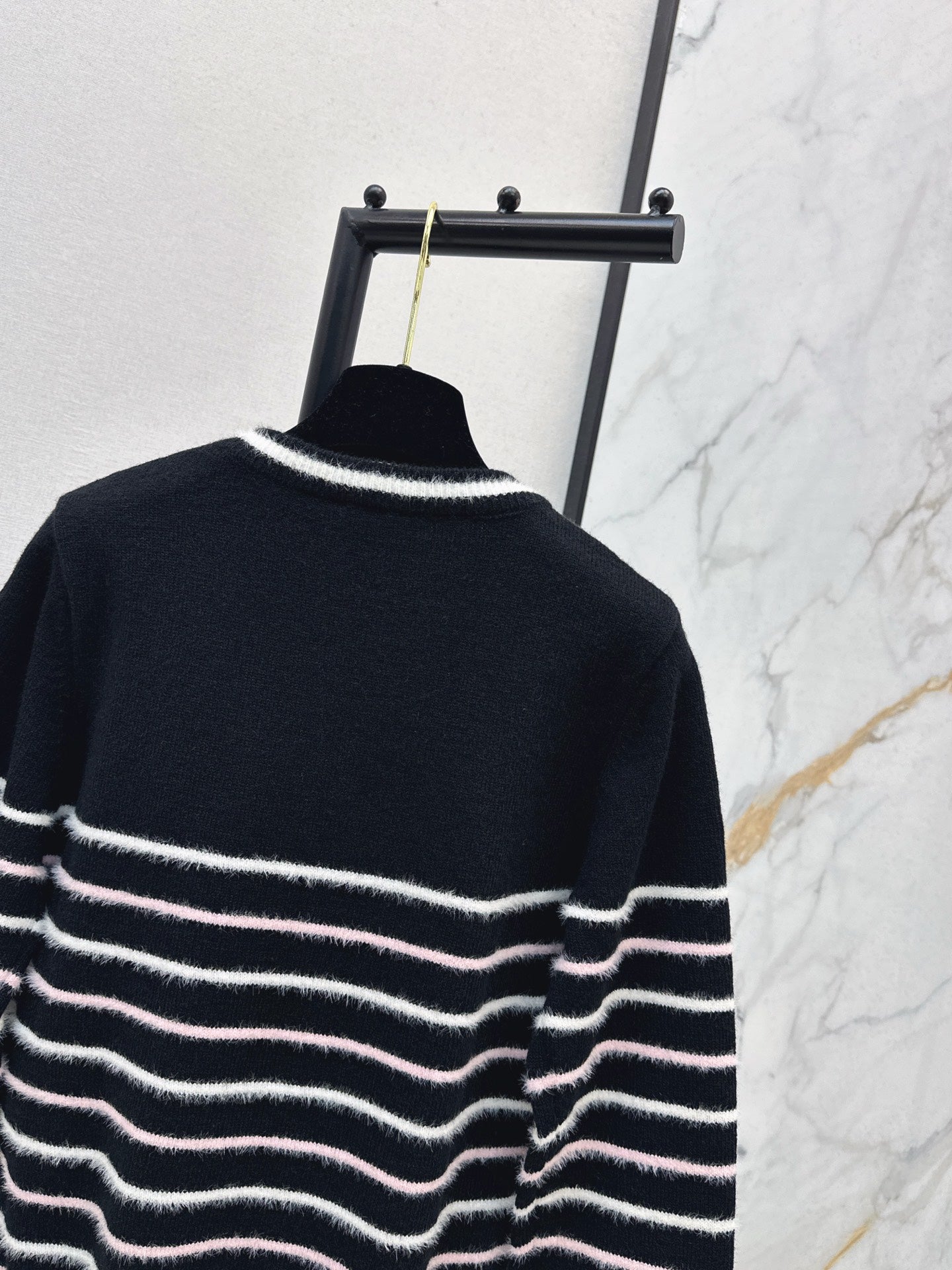 C 25 New Striped Wool Sweater(WHITE/BLACK)