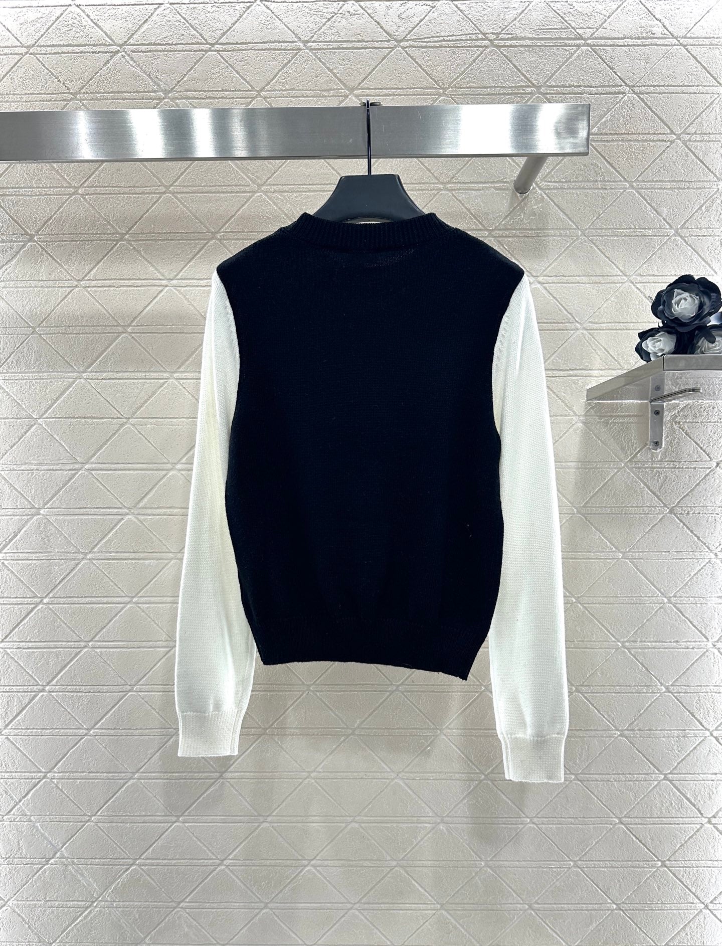 C 25 Ski Collection Deer Jacquard Knit Sweater