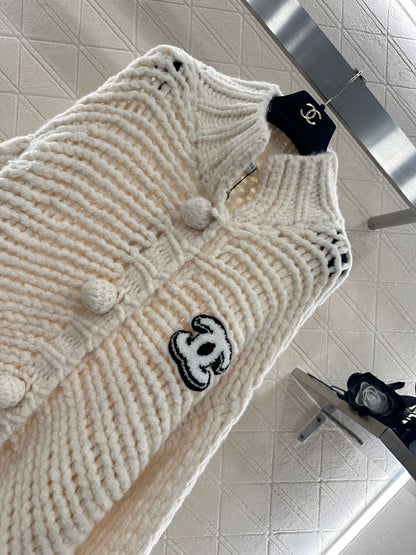 C 25 Hollow letter knitted wool cardigan