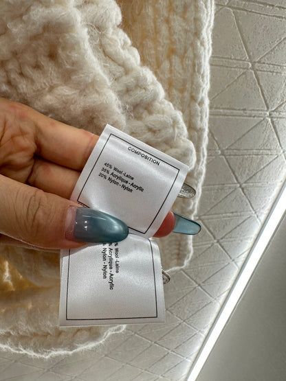 C 25 Hollow letter knitted wool cardigan