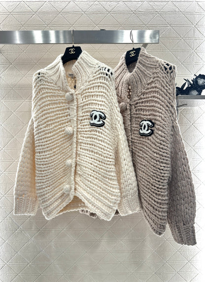 C 25 Hollow letter knitted wool cardigan