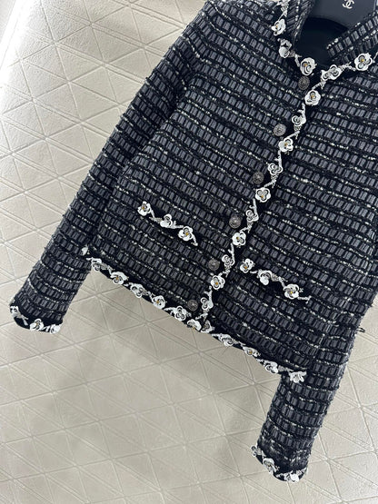 C 25 Beaded sequined edging jacket
