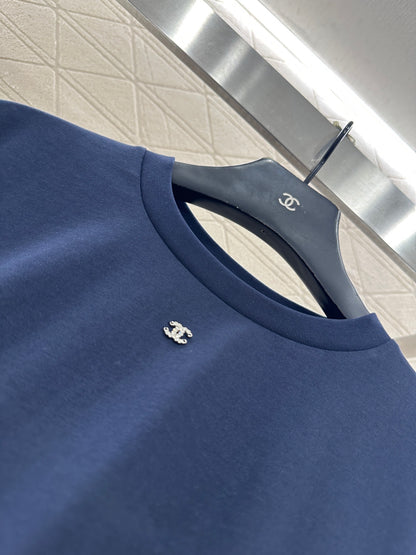 L 25 Loose-fitting logo long sleeves