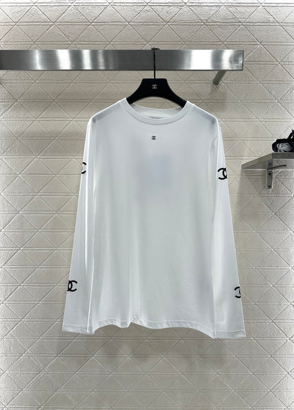 L 25 Loose-fitting logo long sleeves