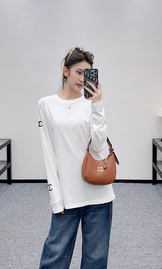 L 25 Loose-fitting logo long sleeves