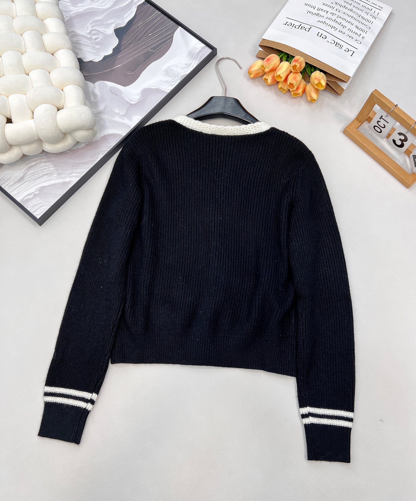 C 25 V-neck wool and cashmere cardigan