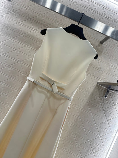 Di 25 belt dress