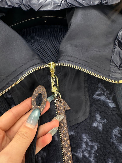 L 25 Hooded Teddy Sherpa Vest