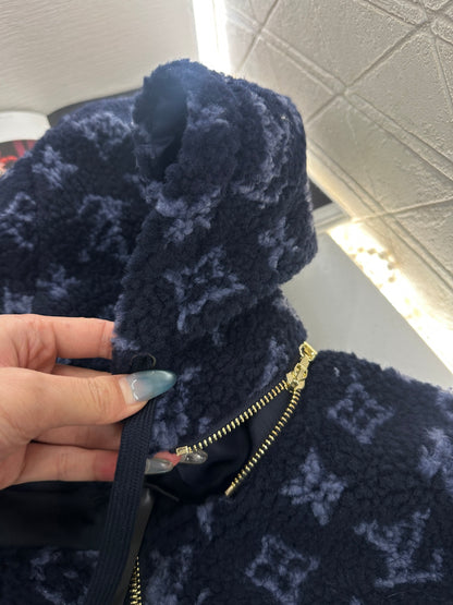 L 25 Hooded Teddy Sherpa Jacket
